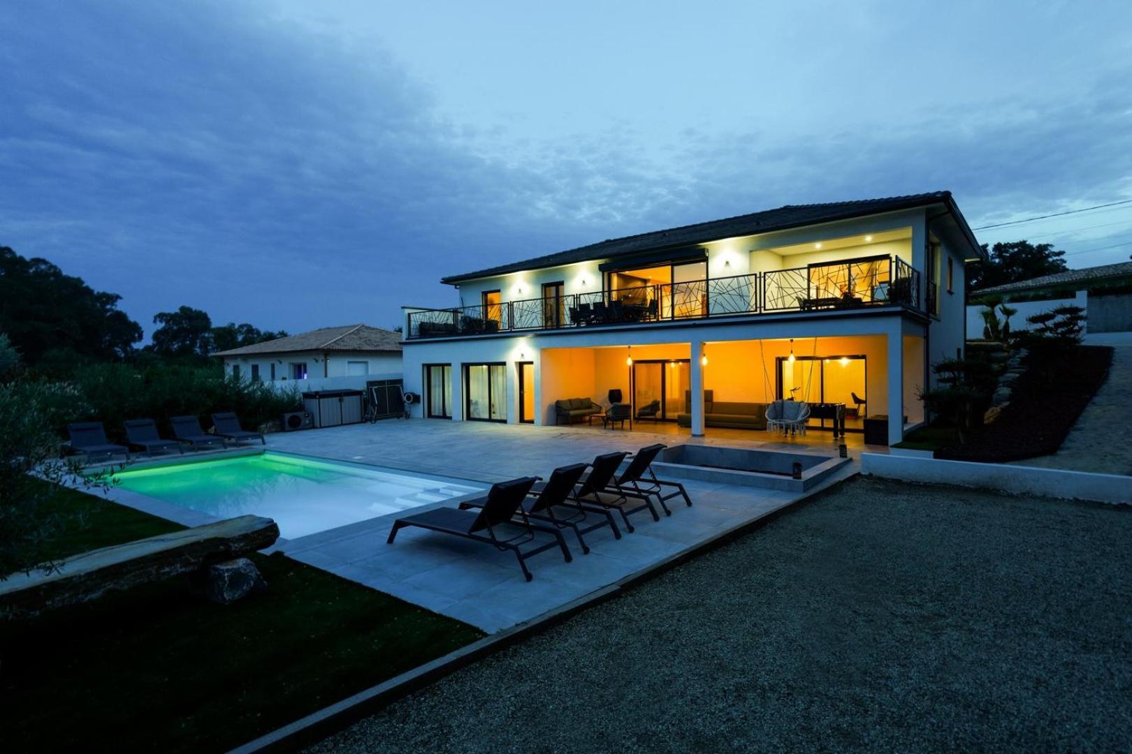 Tres Belle Villa A Ghisonaccia Avec Piscine Chauffee Extérieur photo