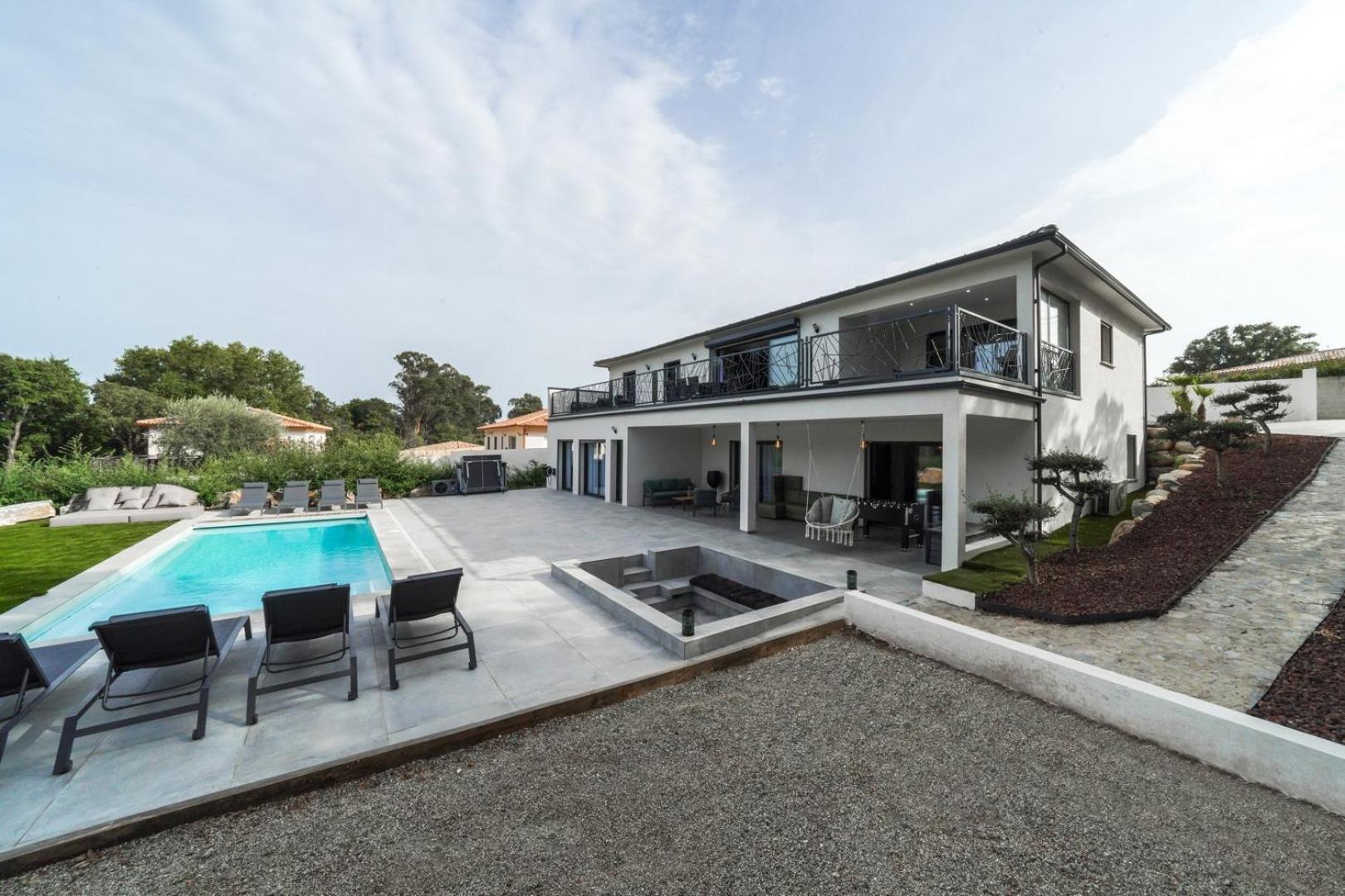 Tres Belle Villa A Ghisonaccia Avec Piscine Chauffee Extérieur photo